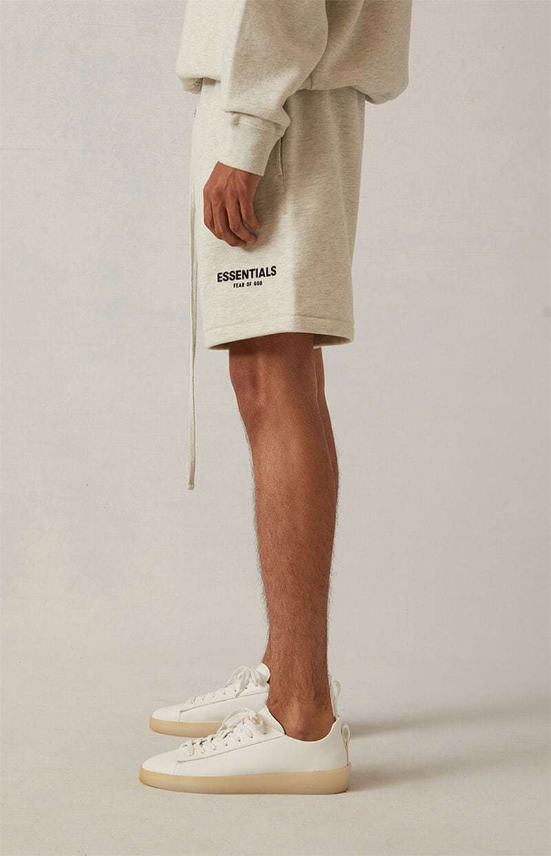 Fear of God Essentials Sweatshort 'Light Oatmeal'